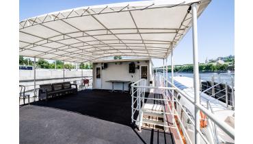 Теплоход на 20 человек