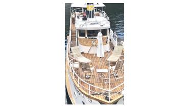 Яхта Sunseeker 44 Яхта Sunseeker 44