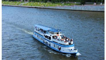 Выпускной — River SHOW 2026 на теплоходе «Анна Каренина»
