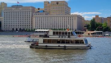 Теплоход Держава