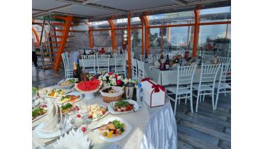 Теплоход на 30 человек