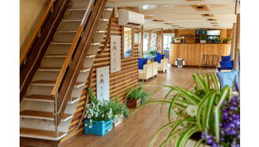 Теплоход Loft boat (Рио-1)