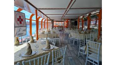 Теплоход на 70 человек