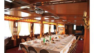 День рождения на теплоходе