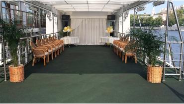 Презентация на теплоходе