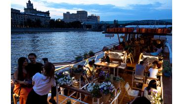 Теплоход Loft boat (Рио-1)