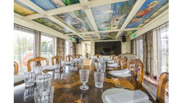 Выпускной на теплоходе с  банкетом и развлекательной программой от 11 000 руб