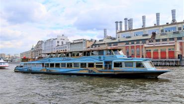 Теплоход Волна