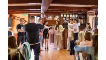 Теплоход на 70 человек