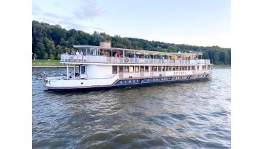 Теплоходы Теплоходы