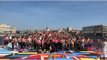 Теплоход на 100 человек