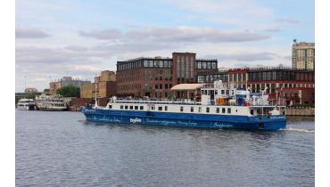 Выпускной на теплоходе с  банкетом и развлекательной программой от 17 500 р.