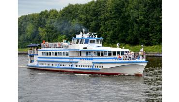 Выпускной на теплоходе с  банкетом  от 3000 р.