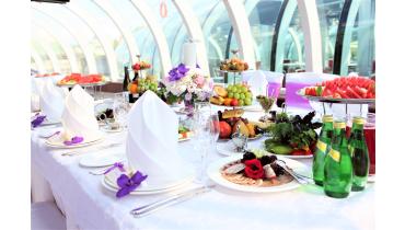 Аренда теплохода зимой