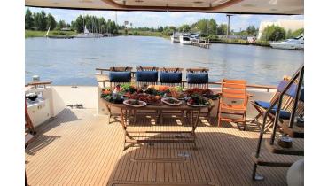 Выпускной — River SHOW 2026 на теплоходе «Анна Каренина»