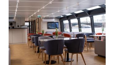 Классический Выпускной 2022 на теплоходе с банкетом