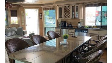 Теплоход на 15 человек