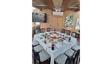 Классический Выпускной 2022 на теплоходе с банкетом