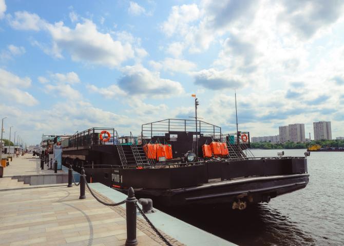 Теплоход Loft boat (Рио-1)