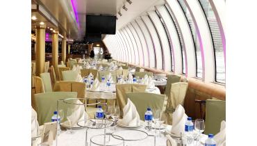 Выпускной на теплоходе с  банкетом и развлекательной программой от 11 000 руб