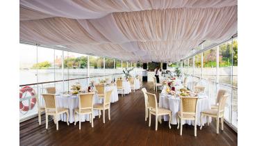 Прогулка на теплоходе Прогулка на теплоходе