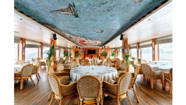 Теплоход на 150 человек Теплоход на 150 человек