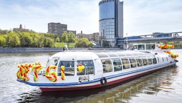 Теплоход Гнездо глухаря