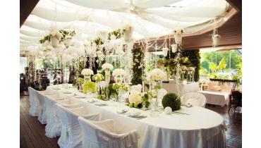 Теплоход на 200 человек