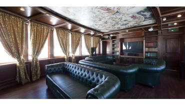 Теплоход на 30 человек