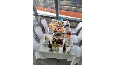 Выпускной на теплоходе с  банкетом и развлекательной программой от 11 000 руб