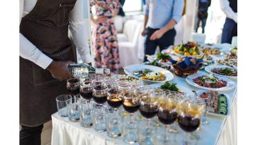 Классический Выпускной 2022 на теплоходе с банкетом